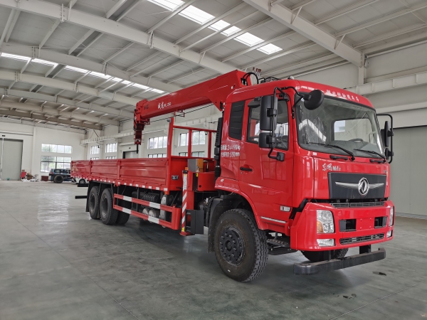 東風暢行D3V后雙橋程力12噸吊機