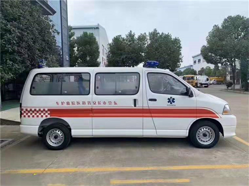 金杯新快運(yùn)救護(hù)車(轉(zhuǎn)運(yùn)型)