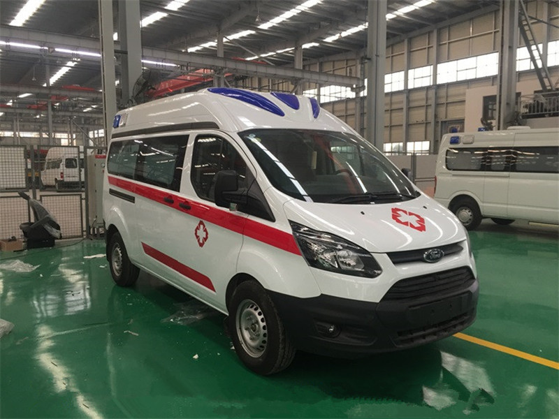 福特V362中軸中頂救護車